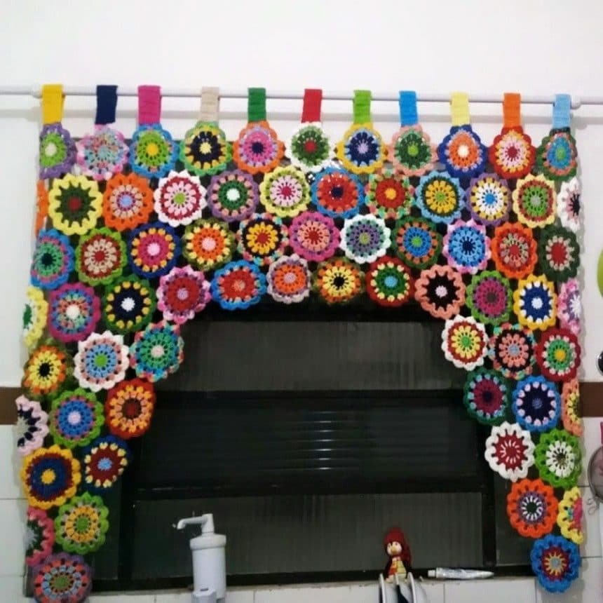 How to make crochet flower curtains Simple Craft Ideas