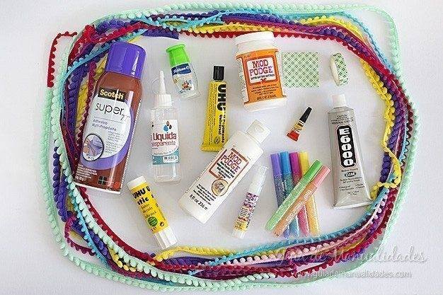 Types of adhesives for crafts