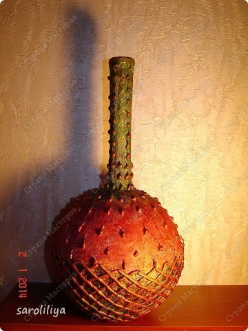 vase(210)