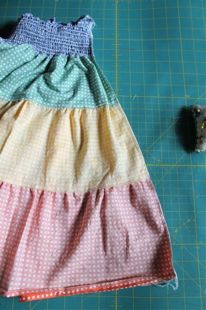 How to sew a rainbow dress – Simple Craft Idea