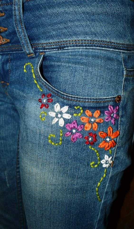 Embroidery for old jeans - Simple Craft Ideas
