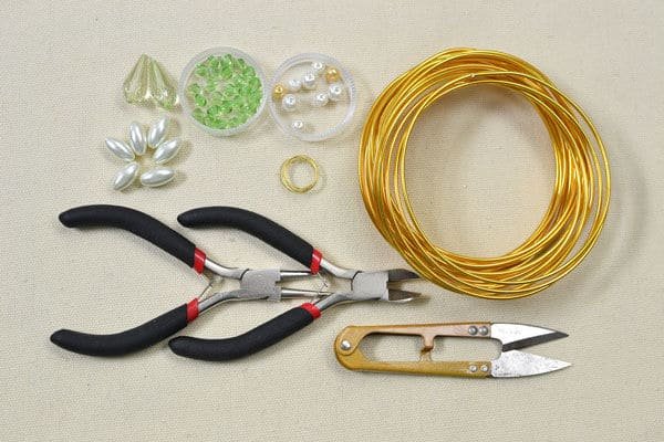 wire wrap pearl flower bracelet