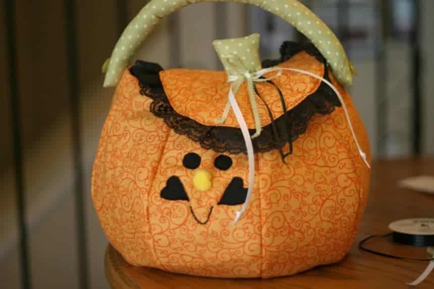 pumpkin trick-or-treat bags
