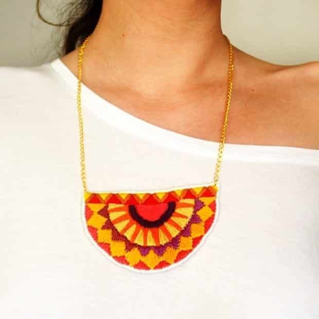 Aztec patterns necklace