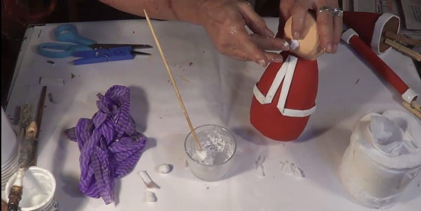 How to make santa claus from plastic bottle