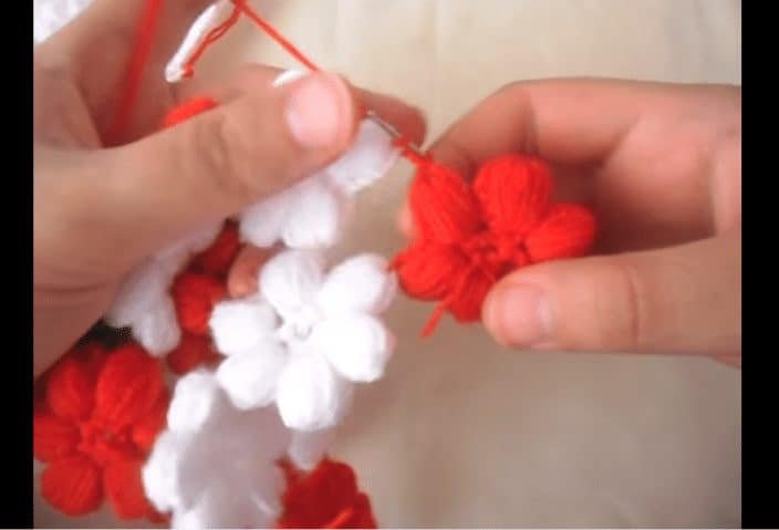 How to make woolen puff flower