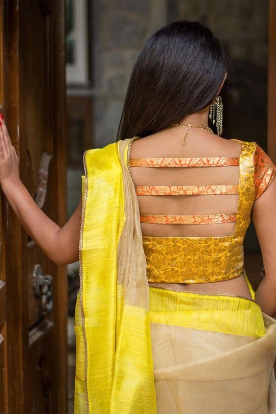 New interesting blouse trends indian bride - Simple Craft 