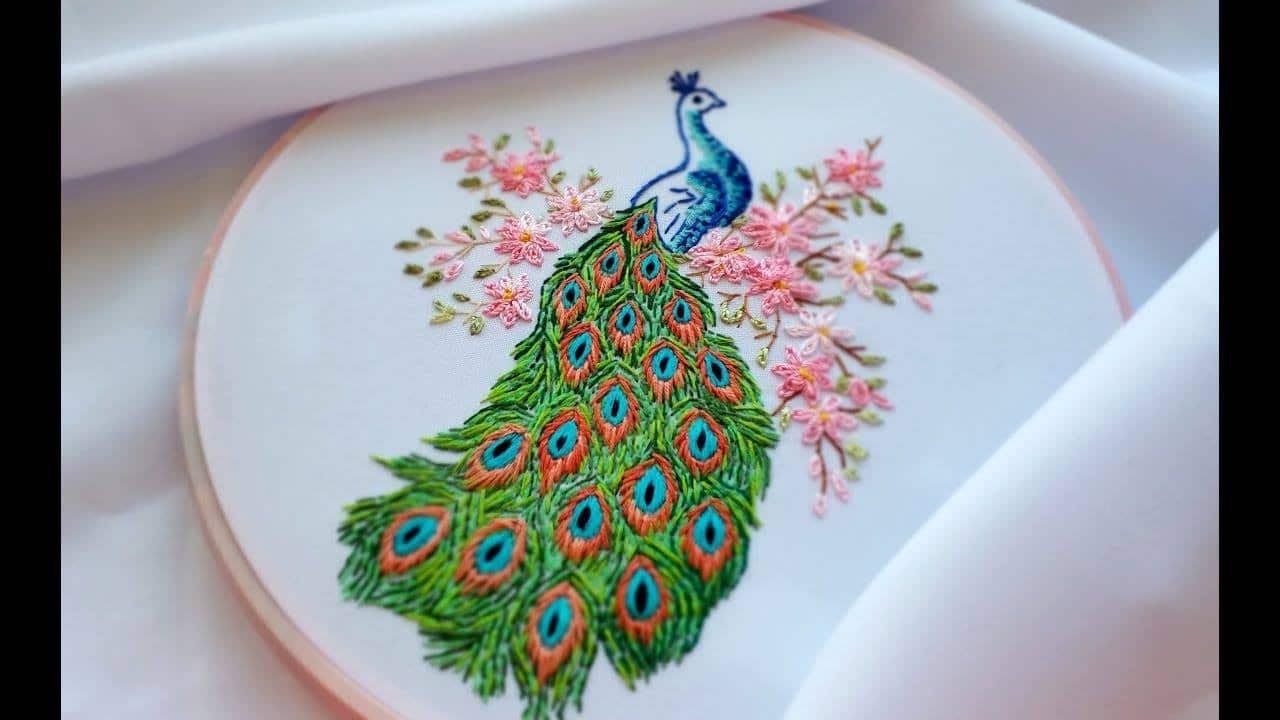 How to do hand embroidery peacock - Simple Craft Ideas