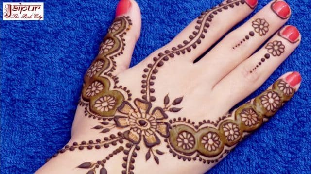 Awesome mehndi design for hands - Simple Craft Idea