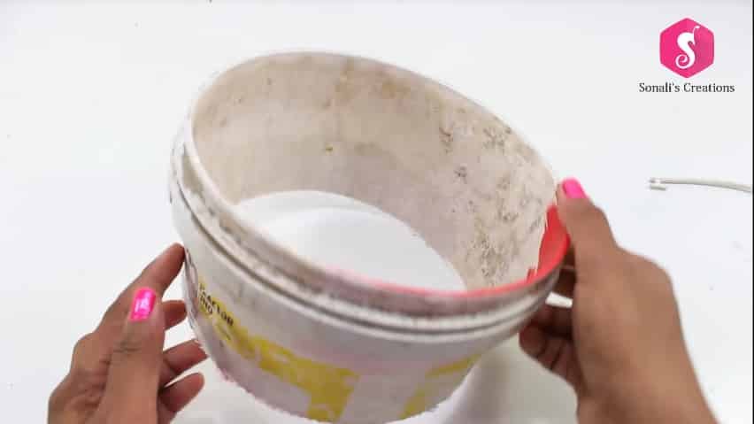 waste paint bucket