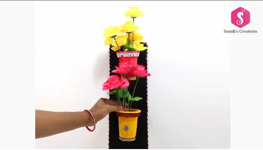 Wallflowers vase