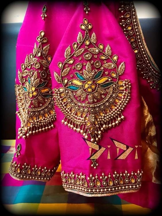 Wedding saree blouse sleeve designs – Simple Craft Ideas