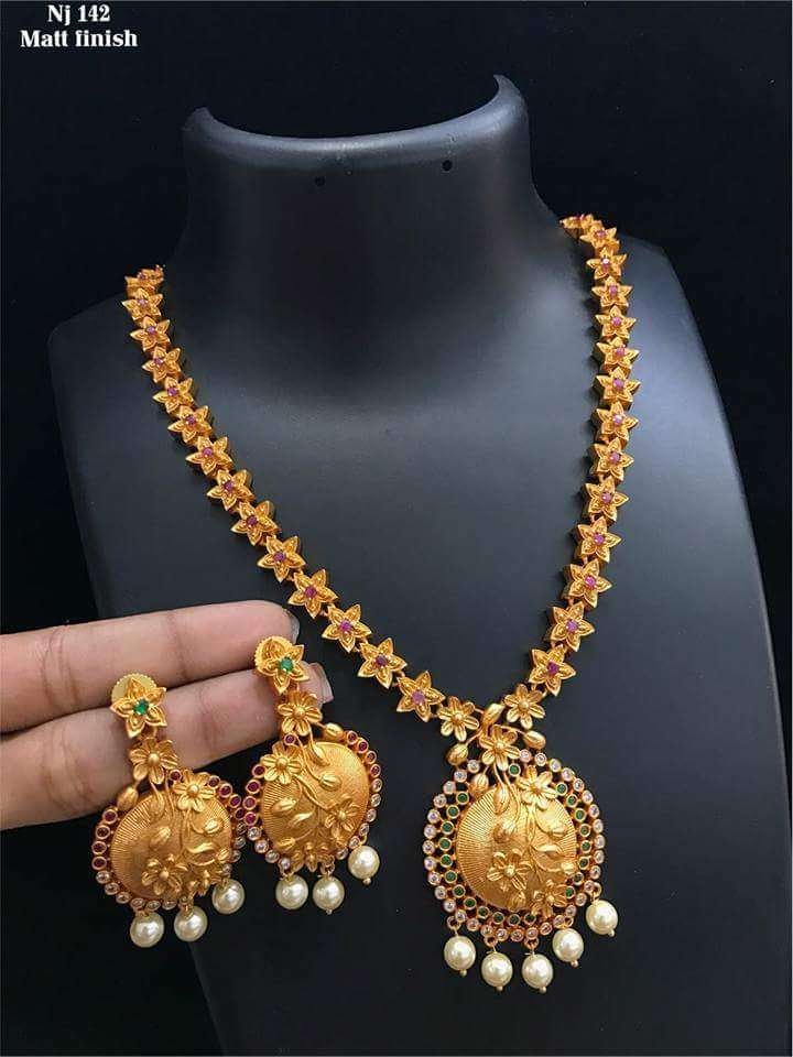 Gold Necklace Designs