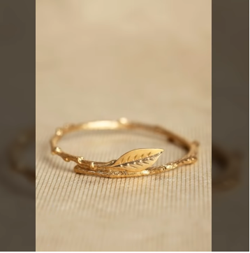 Stylish Gold Ring