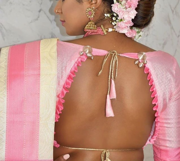 Blouse back neck design