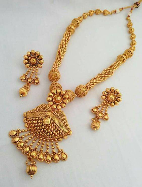 Gold latest long chain on sale designs