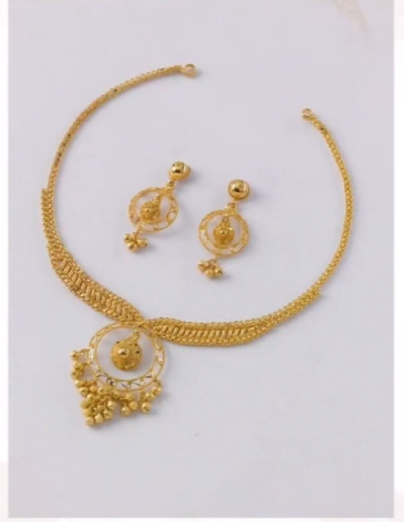 Beautiful women’s gold necklace set designs - Simple Craft Ideas