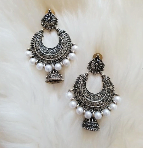 Silver jhumka earrings