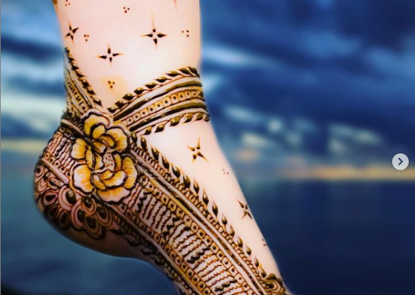 Foot mehndi design