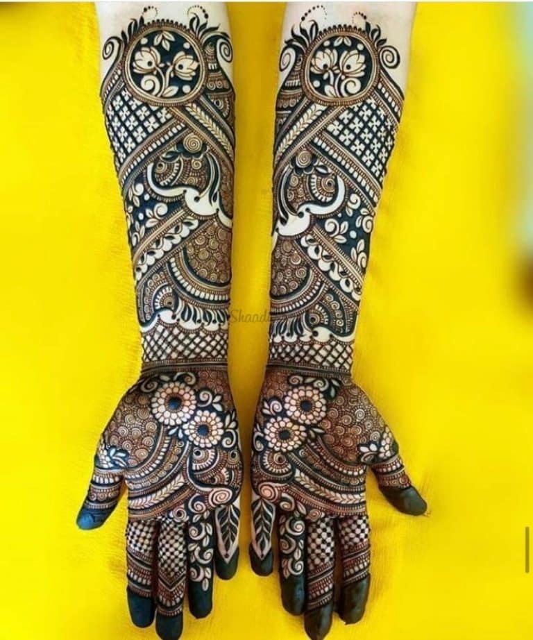 Bridal hand mehndi design