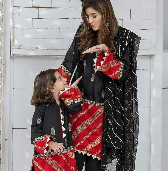 Mother daughter matching dress