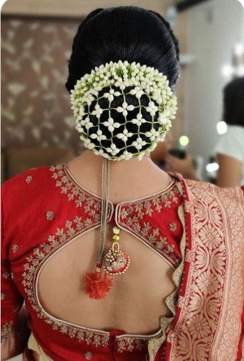 South Indian bridal hair bun with jasmine flowers - Simple Craft Ideas
