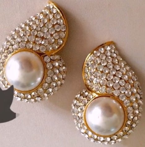 Pearl Round Floral Studs Earrings Design