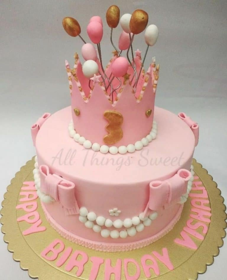 Baby girl’s birthday cake designs