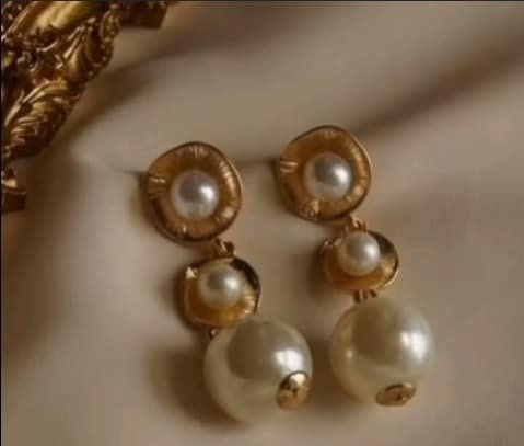 Pearl Earrings collections