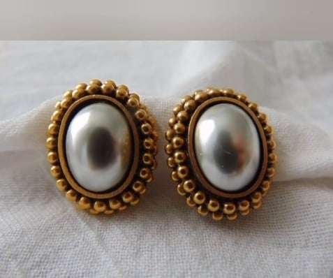 Pearl Earrings collections