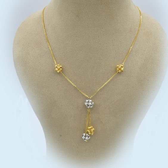 Simple gold chain design