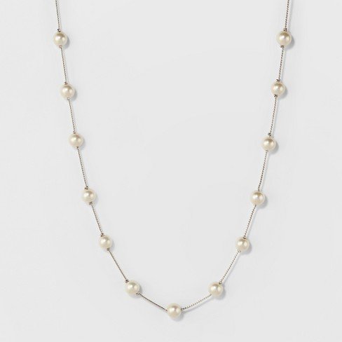 Simple pearl necklace design