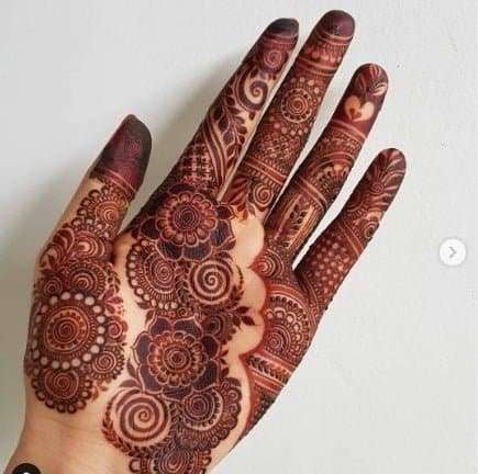 Latest and trending arabic mehndi designs 14
