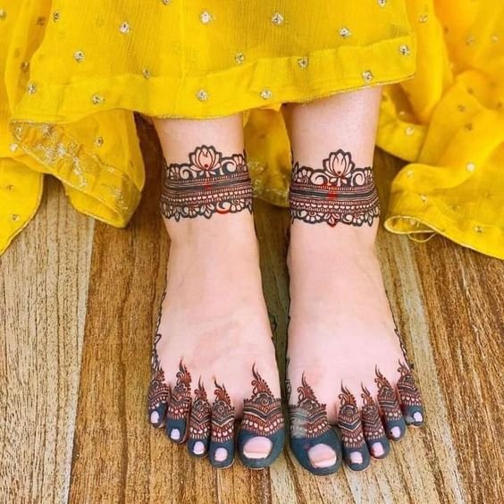 Feet mehndi design (1)