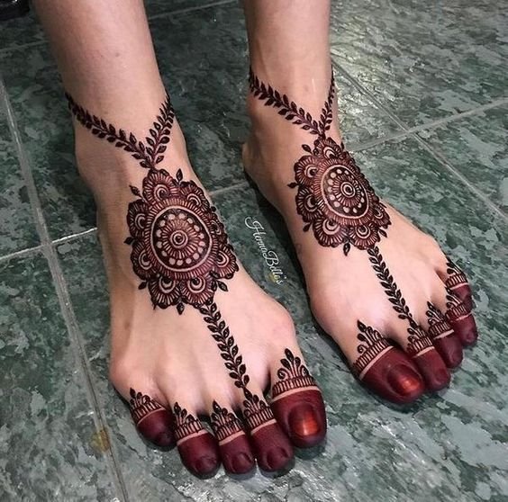 Feet mehndi design (16)