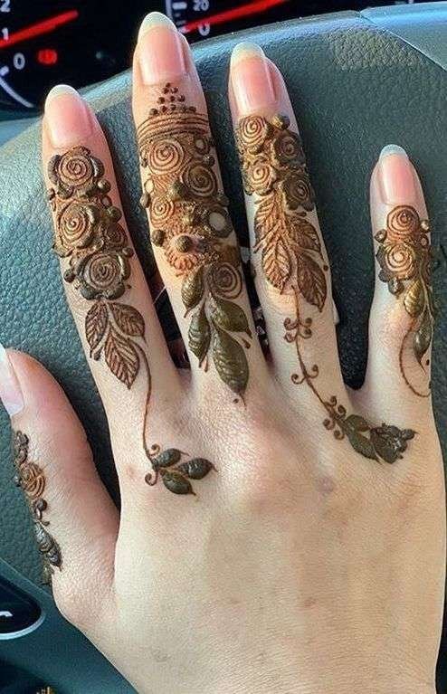 Great Finger Mehndi Designs (14)