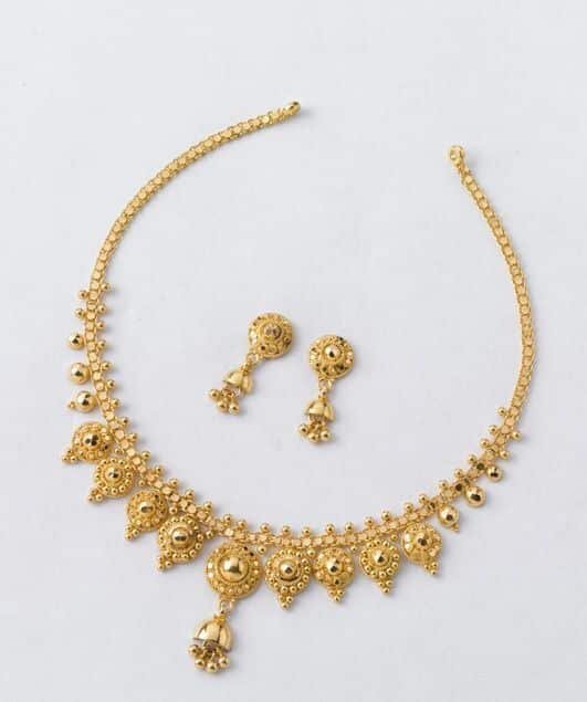 Designer light weight gold necklaces (5)