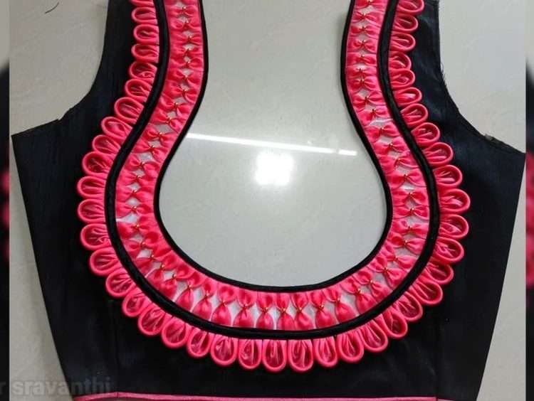 Very Beautiful Patchwork Blouse Back Neck Design (3)