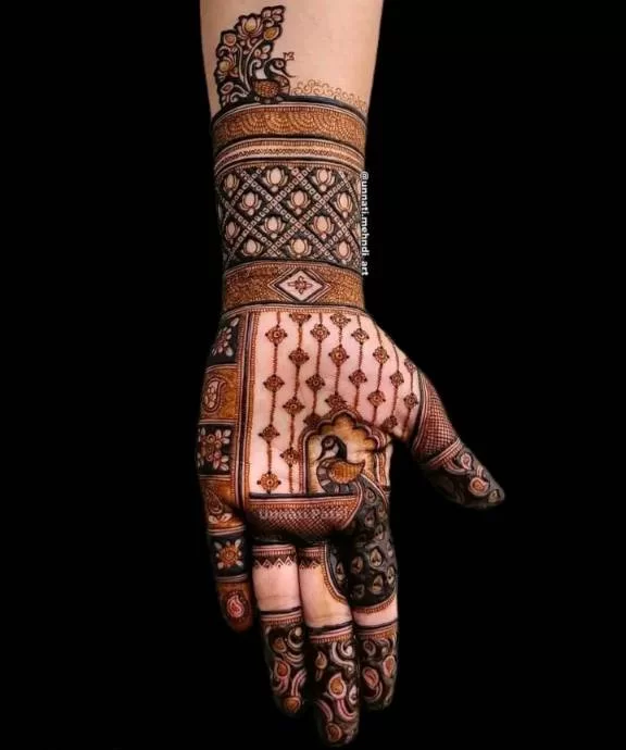 Lovely mehndi designs perfect for brides and bridal party – Simple ...