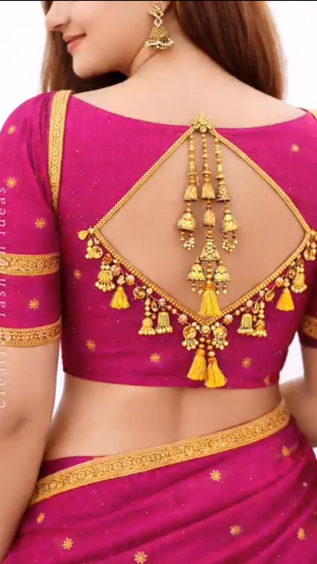 Beautiful Blouse Designs – Latest Stylish Blouse Design Ideas for Saree Beautiful Blouse Designs 3