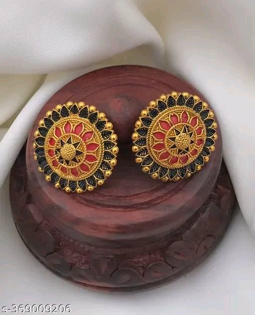 Beautiful Stud Earrings 6