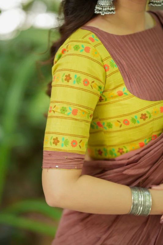 Stylish Blouse Back Designs 10