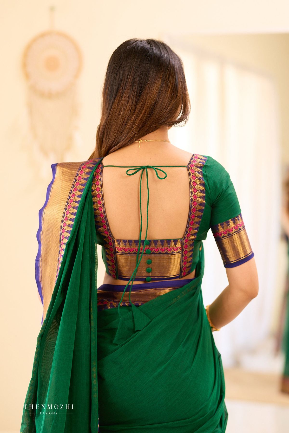 Stylish Blouse Back Designs 8