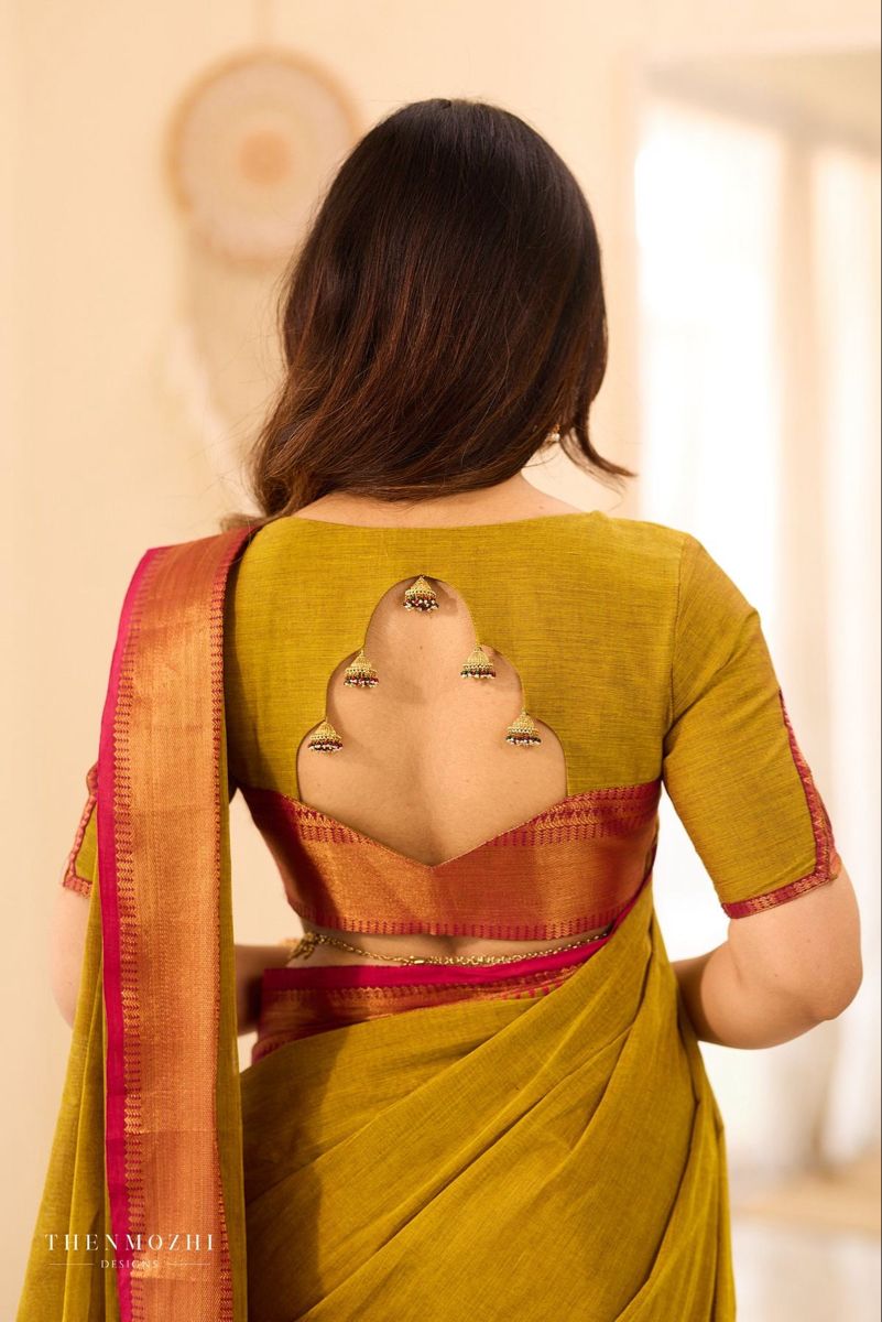Stylish Blouse Back Designs 9