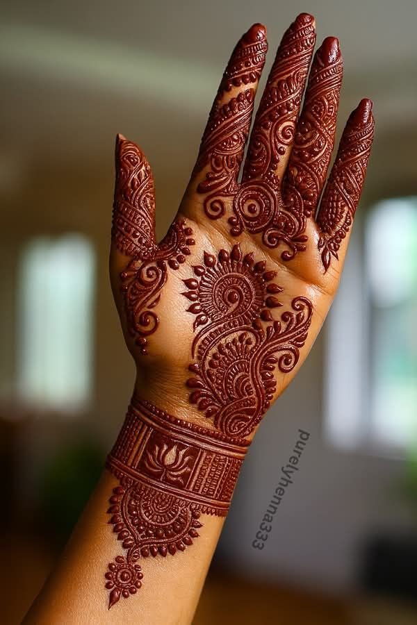 Beautiful Mehndi Designs 6