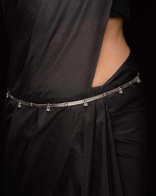 Black Metal Hip Chain 2