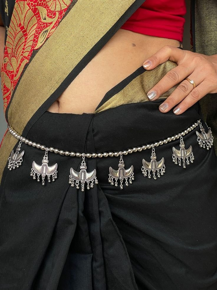 Black Metal Hip Chain 6