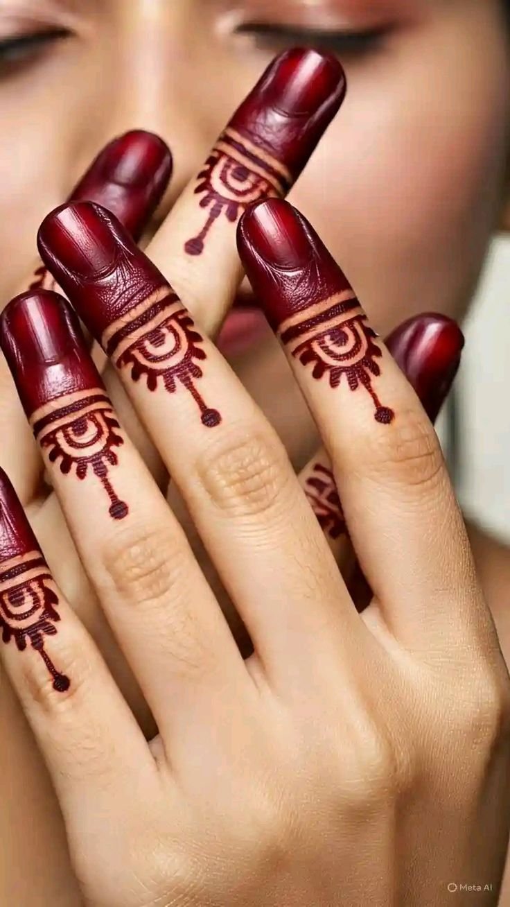 Elegant Finger Mehndi Designs 10